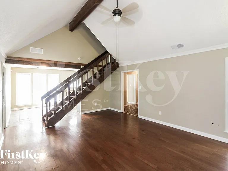 5979 Rosewind Cir W — Photo 8