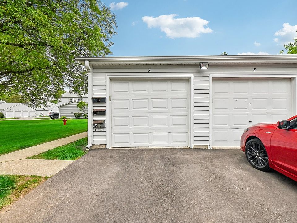 1st image of 1362 S Glen Cir APT B