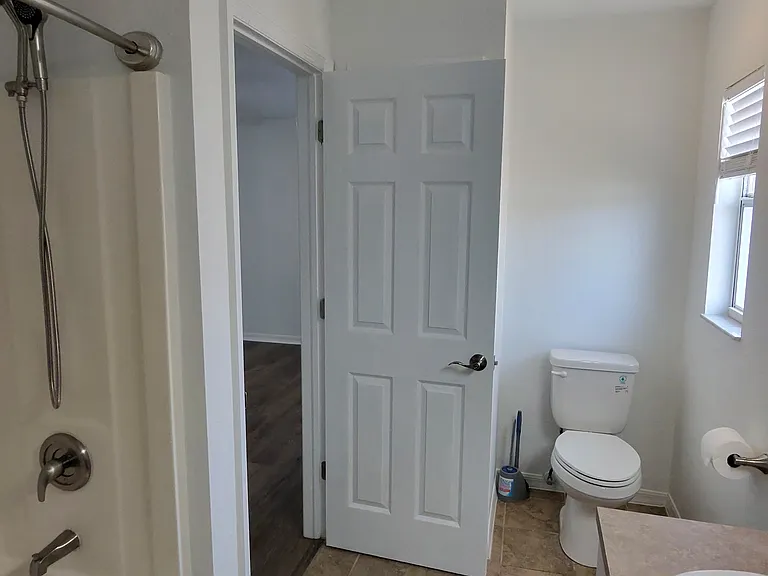 17556 Brentwood Ct — Photo 26