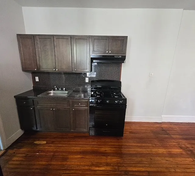 4113 N 8th St — Photo 3