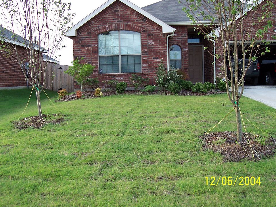 1st image of 2855 Park Springs Dr