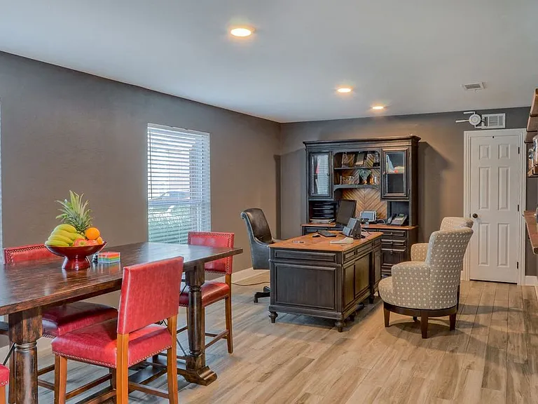 Oak Tree Village Apartments Amenity Space