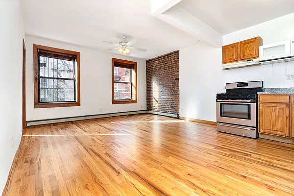 Rented by REAL New York | media 2