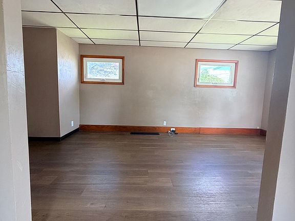 3rd image of 223 N Depot St