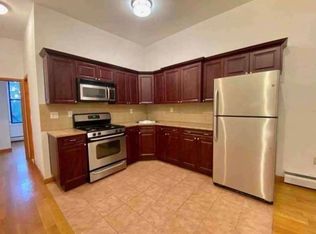 294 5th Ave #R2, Brooklyn, NY 11215