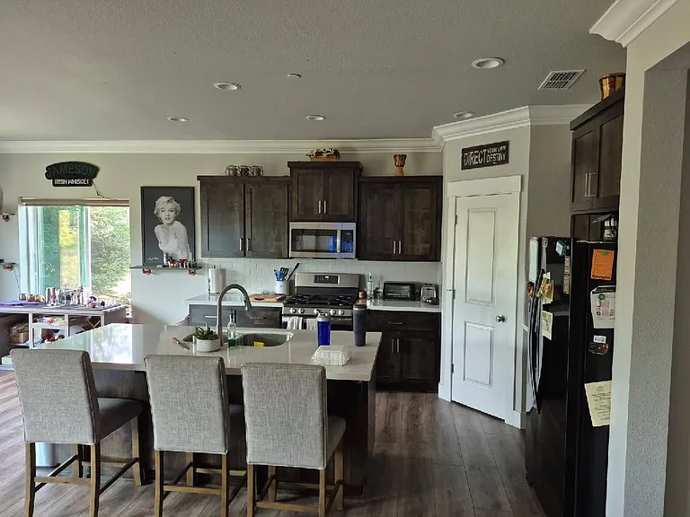 1372 Spinnaker Dr — Photo 5