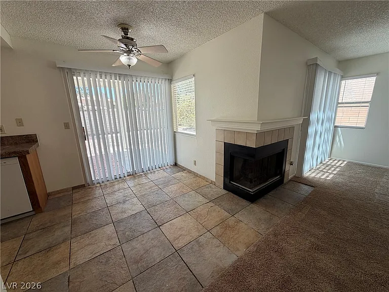 9509 Swan Bay Dr — Photo 26
