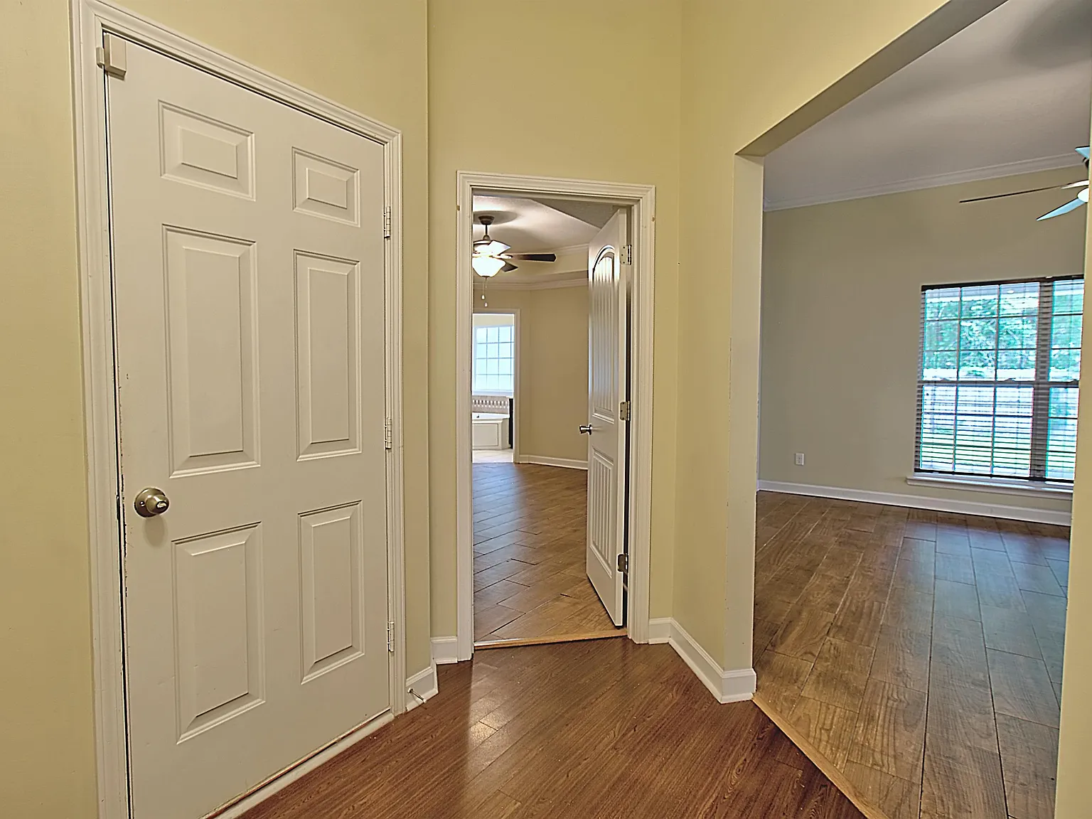 235 Augusta Way - 1 — Photo 3