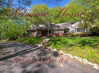 74 E Lake Rd, Kinnelon, NJ 07405