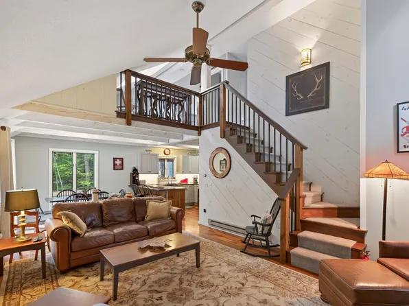 44 High Top Road, Wilmington, VT 05363
