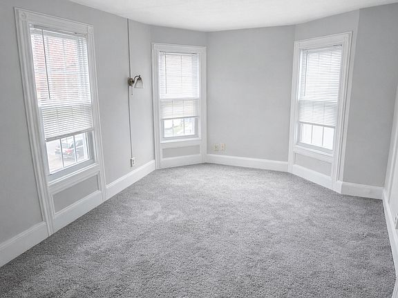2nd image of 1104 Putnam Ave Floor 2