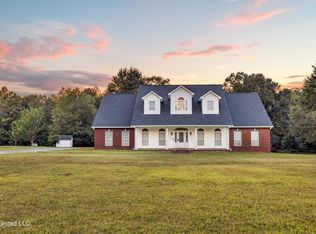 2212 Sampras Blvd, Vancleave, MS 39565