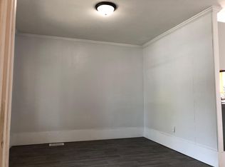 817 6th Ave NE, Minot, ND 58703