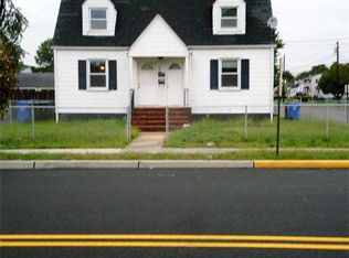 48 Avenel St, Avenel, NJ 07001