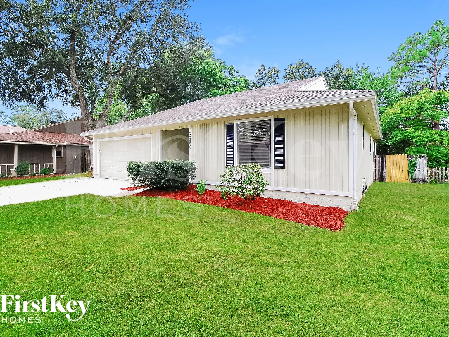 3 bed, 2.0 bath, 1436 sqft, $2,445 — Photo 2