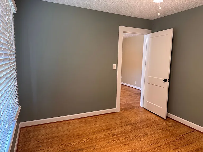 333 Foust St — Photo 5