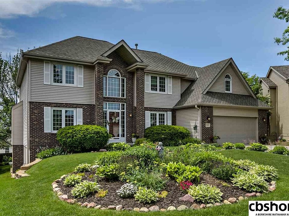 1st image of 5218 S 166th Avenue Cir