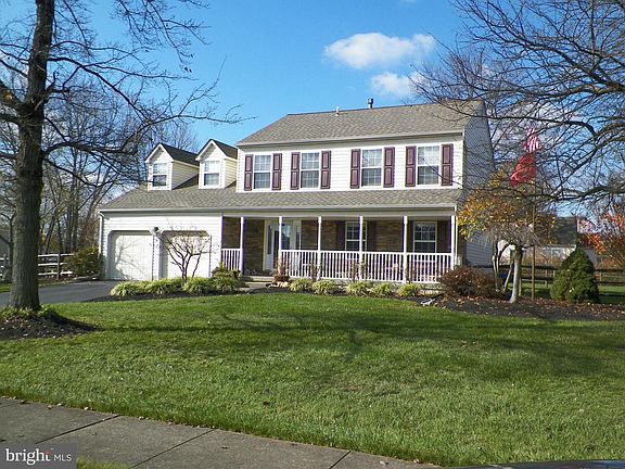 3rd image of 1316 Palomino Dr