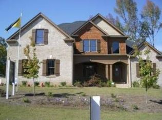 558 Martha Sue Dr, Lawrenceville, GA 30045