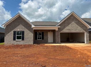 105 Harvest Moon Dr, Harvest, AL 35749