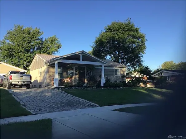 3017 La Plata Dr, Dayton, OH 45420