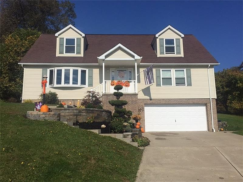 1st image of 2605 Chalet Ln