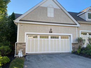 98 Pinehurst Cir, Monroe, NY 10950