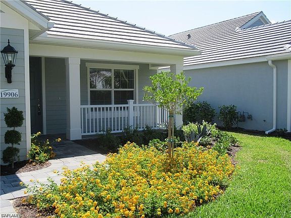 3rd image of 19906 Coconut Harbor Cir
