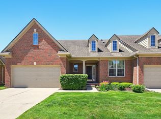 49875 Muskegon River Dr, Macomb, MI 48042