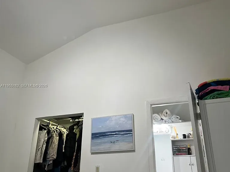 246 Poinciana Dr #504 — Photo 9
