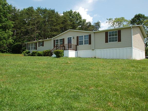 2nd image of 400 Farmer Ln