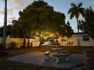2847 Polk St, Hollywood, FL 33020