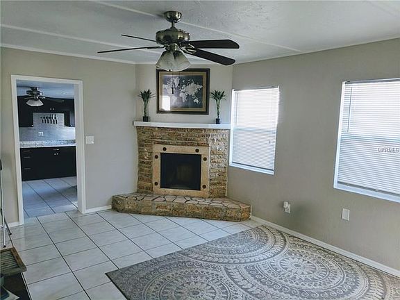 3rd image of 2119 41st Ave N