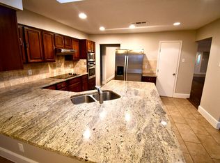 2366 Hill N Dale Dr, Irving, TX 75038