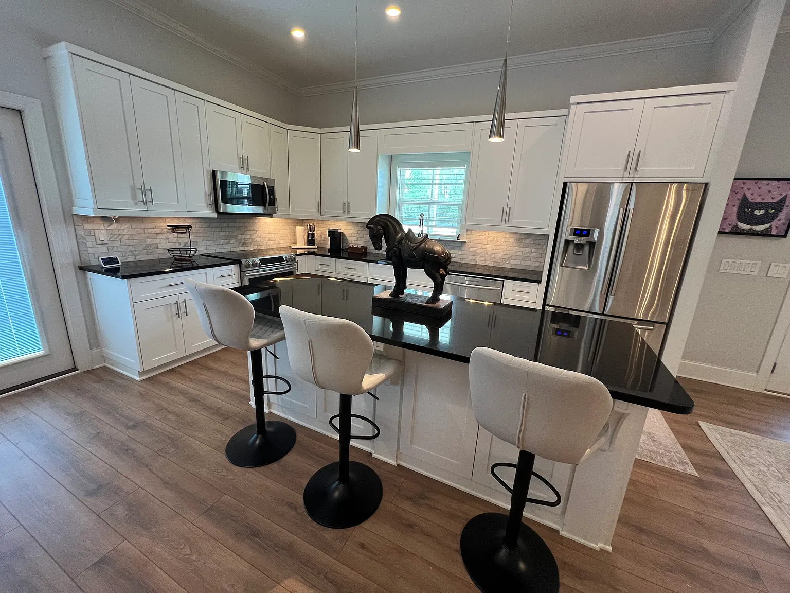 1 bed, 1430 sqft, $3,750 — Photo 4