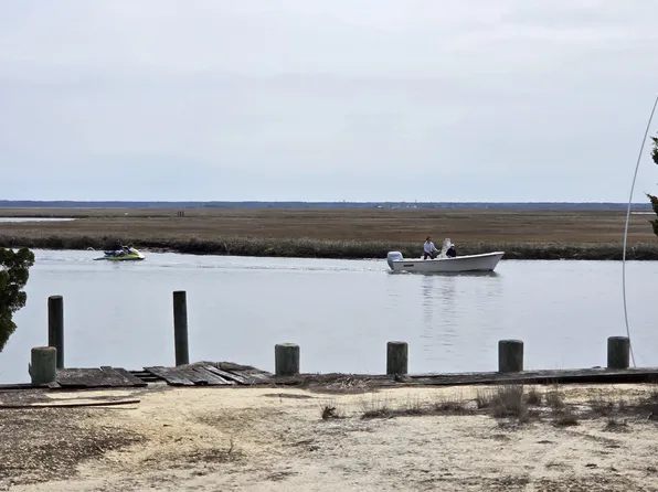 57 W Susquehanna Dr, Little Egg Harbor, NJ 08087