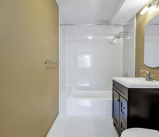 400 15th St #3B — Photo 9
