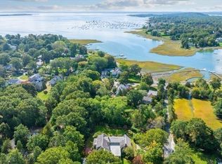 39 Bay Pond Rd, Duxbury, MA 02332