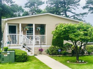 1115 Sycamore Ct, Whiting, NJ 08759