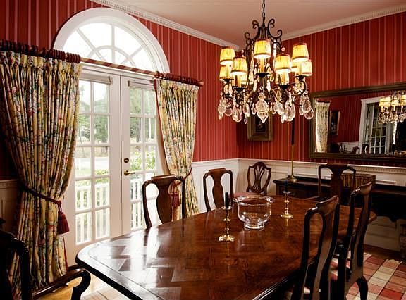 Elegant Dining Room