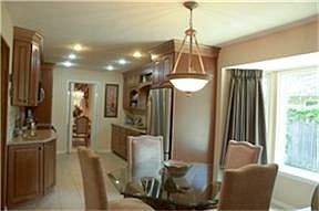 5th image of 519 Cox Dr