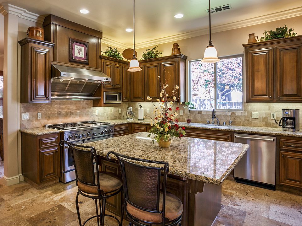 1st image of 2825 Majestic Ct