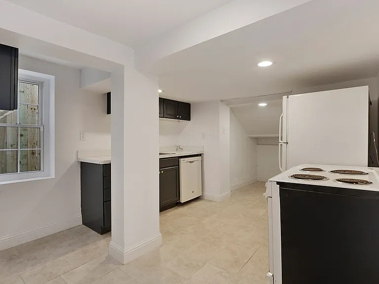 2105 General Taylor St #A — Photo 4