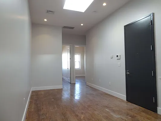 Rented by Lofts and Flats LLC | media 59