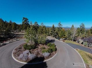 1196 NW Olympic Ct, Bend, OR 97703