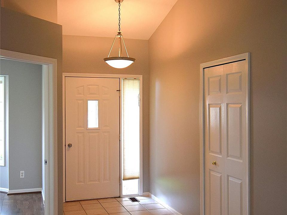 30112 Raintree Cir, photo 9