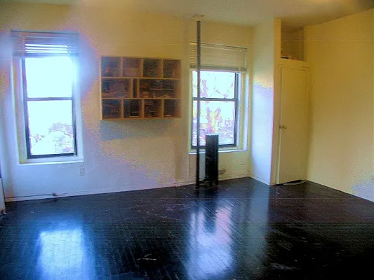 Rented by DSA Realty | media 17