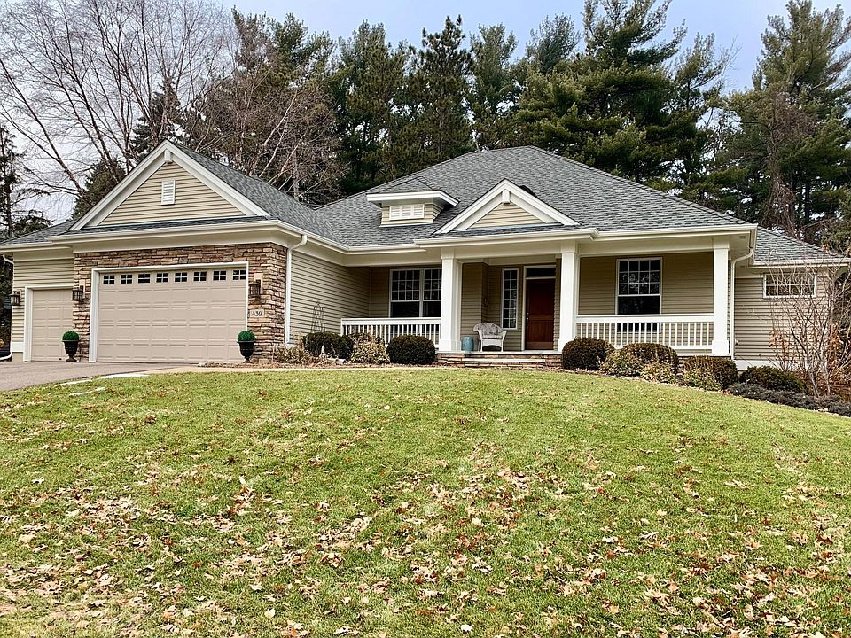 1st image of 439 Vadnais Lake Dr