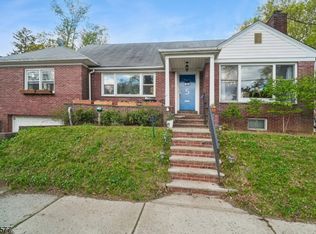5 Swayze St, West Orange Twp., NJ 07052