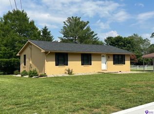 16 White Pine Cir, Campbellsville, KY 42718